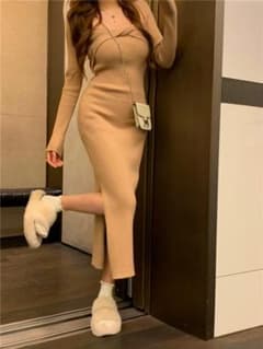 韓国 ニットワンピース スタイルアップ ロング丈 スリット入り SEXYのサムネイル