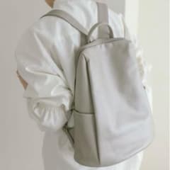 美品】ear PAPILLONNER A4対応/本革 レザースタンドリュック2 - メルカリ