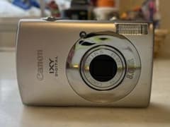 Canon IXY 910 IS キャノン コンデジ シルバー - メルカリ