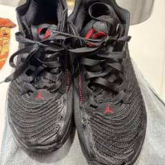 Jordan Brand バスケットボールシューズ ブラック レッドルカ1箱ありのサムネイル