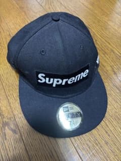 supremeキャップのサムネイル