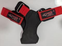 PL College　パワーグリップ　レッド　定価4980円のサムネイル