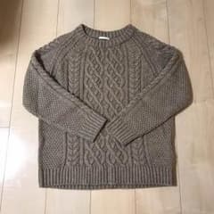 GU ケーブルニットのサムネイル