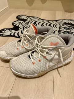 ガ*ェ様 NIKE ＫＤ　トレイ5 バスケットボールシューズ ホワイトのサムネイル