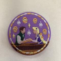 ディズニー刺繍缶バッジ　ラプンツェルのサムネイル