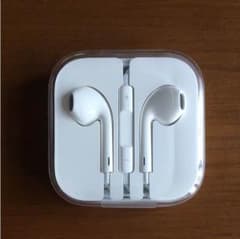 純正   iphone   イヤホンのサムネイル