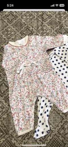 PETIT BATEAU 花柄ロンパース 3m/60cmのサムネイル