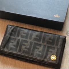 FENDI  長財布のサムネイル