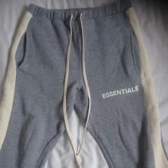 FOG  ESSENTIALS  パンツのサムネイル