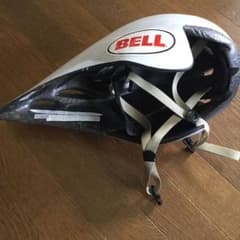 ヘルメットのサムネイル