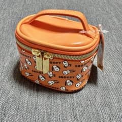 スヌーピー ミニバニティポーチ ［新品•匿名配送］ - メルカリ