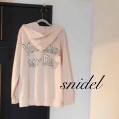snidel パーカー (売り切り)のサムネイル