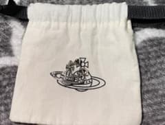 Ｖivienne Westwoodピアス（片耳）のサムネイル
