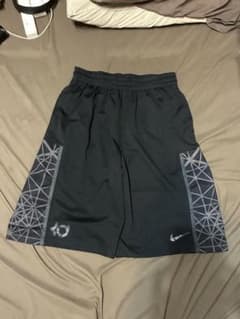 NIKE KD バスケットボールパンツ ハーフパンツのサムネイル