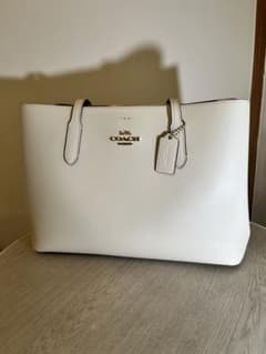 COACH 新品 ラージ アベニュー キャリーオール トートバッグ - メルカリ