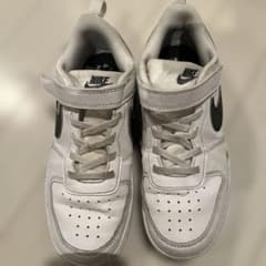 Nike ホワイト/グリーン スニーカー ベルクロのサムネイル