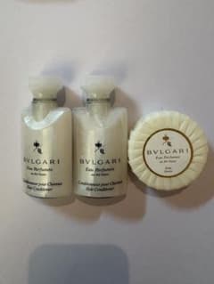 BVLGARI Eau Parfumée au thé blanc セットのサムネイル