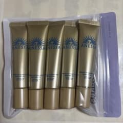 ANESSA 日焼け止めクリーム 15g5本セット SPF50+のサムネイル