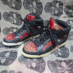 PUMA ハイカット スニーカー レオパード柄のサムネイル