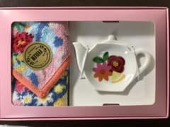 LOVERARY by フェイラーのミニタオルとティーバッグ置きのサムネイル