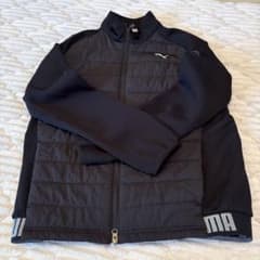 PUMA ゴルフ フルジップ　アウター 　ニット 中綿入【黒色】のサムネイル