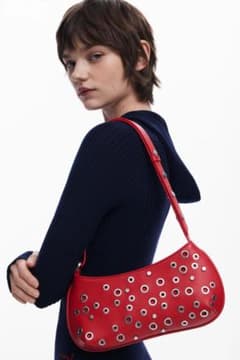 Desigual カラフルスタッズレッド ショルダーバック - メルカリ