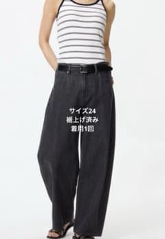 次郎様専用 UNIQLO バギーカーブジーンズ ダークグレー 24のサムネイル