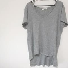 ZARA トップス Tシャツのサムネイル