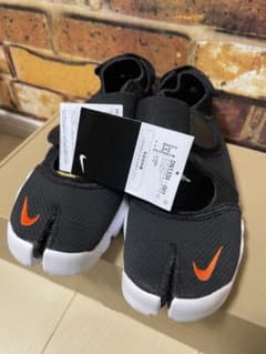 NIKE WMNS AIR RIFT BR 24cmナイキ　エアリフトのサムネイル