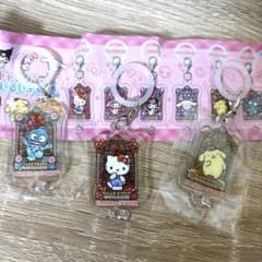 Thumbnail of はま寿司　サンリオチャーム　キティちゃん　ポムポムプリン　ハンギョドン3個セット