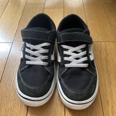 VANSスニーカーのサムネイル