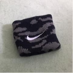 NIKE ナイキ リストバンドのサムネイル