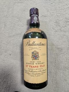バランタイン１７年 特級 明治屋　17年熟成のスコッチウイスキー 特級 バランタイン 17年 Ballantine's 17years old VERY OLD