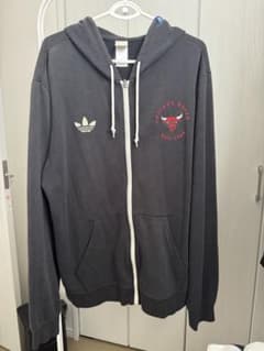 Adidas シカゴ・ブルズ パーカーのサムネイル