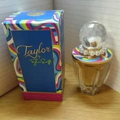 Taylor Swift 香水 Taylorのサムネイル