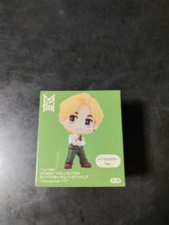 BTS V モアプラスキーチェーン付フィギュアのサムネイル