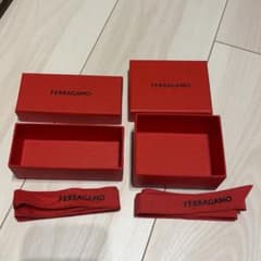 FERRAGAMO 空箱 ギフトボックス 2個セット リボン付きのサムネイル