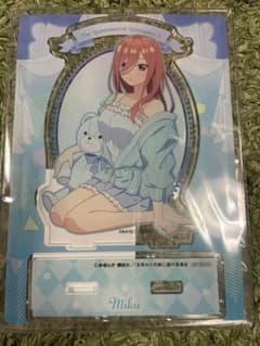 五等分の花嫁 当たり付き缶バッジ パジャマ アクリルスタンド 三玖のサムネイル