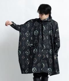 新品KiU NEW STANDARD レイン ポンチョ 男女兼用のサムネイル