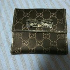 GUCCI財布のサムネイル