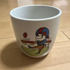 ペコちゃんアメフト選手柄 マグカップのサムネイル