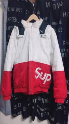supreme ダウンジャケットのサムネイル