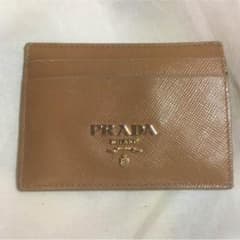 PRADA定期入れのサムネイル