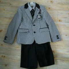 みい様専用☆ELLE☆ボーイズ130 卒園式入学式スーツ一式のサムネイル