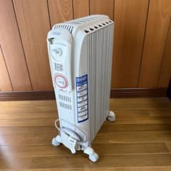 DeLonghi D071249EF☆デロンギ☆ドラゴン3☆オイルヒーター DeLonghi デロンギ Dragon3 オイルヒーター D071249EF - メルカリ