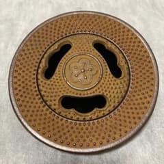 本場盛岡⚪︎岩鋳⚪︎南部鉄器の灰皿 本場盛岡 南部鉄器 置き型灰皿 岩鋳 日本伝統工芸 美品 ナンブテッキ