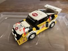 LEGO Audi Quattro スポーツカーのサムネイル