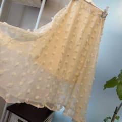 DINTの涼しげ上品な立体ドット柄 夏のフレアロングスカートのサムネイル