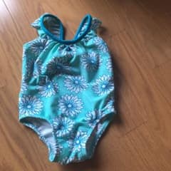 ベビー水着のサムネイル