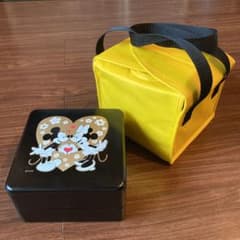 ミッキーの重箱　ケース付　ディズニーのサムネイル